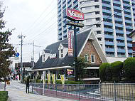 川口元郷駅周辺の様子03