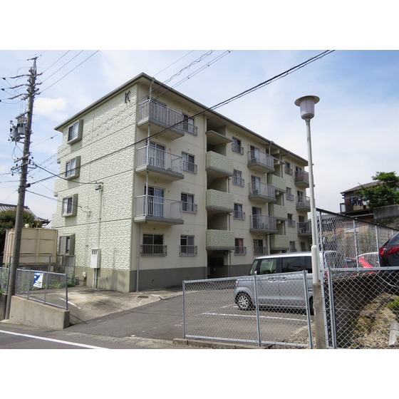 ���m����{�s���V���U����2�k�c�j