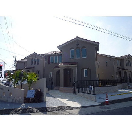 �����{���@�y��s�w�i�k��8���j