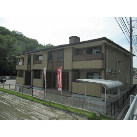 �򕌌��������s���򒬂R����2�k�c�j