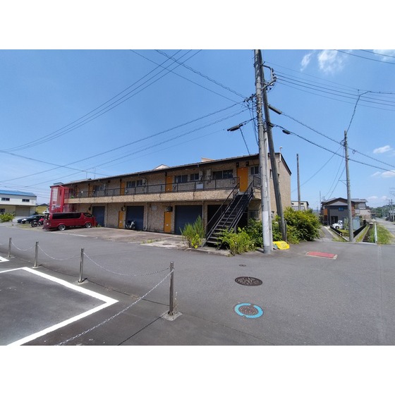 �򕌌��������s���a���W����3�c�j