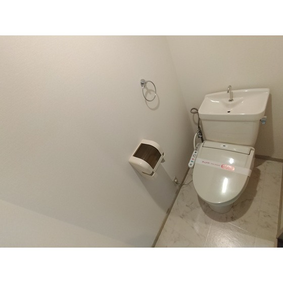 ����7