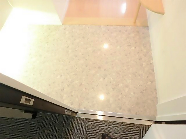 ����7