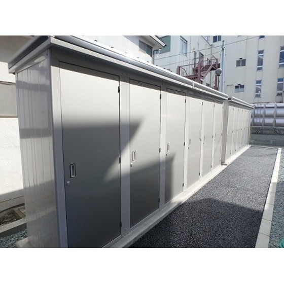 ����11