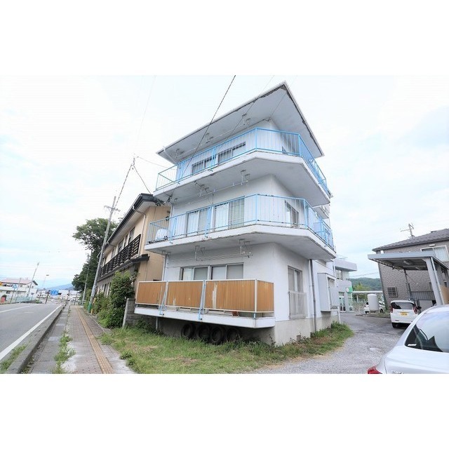 �����{���@����w�i�k��4���j