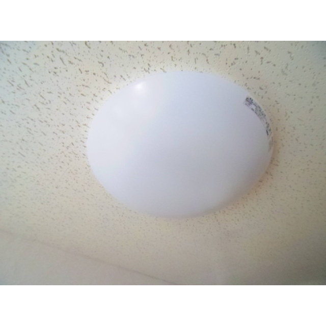 ����9