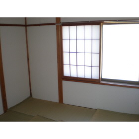 ����2
