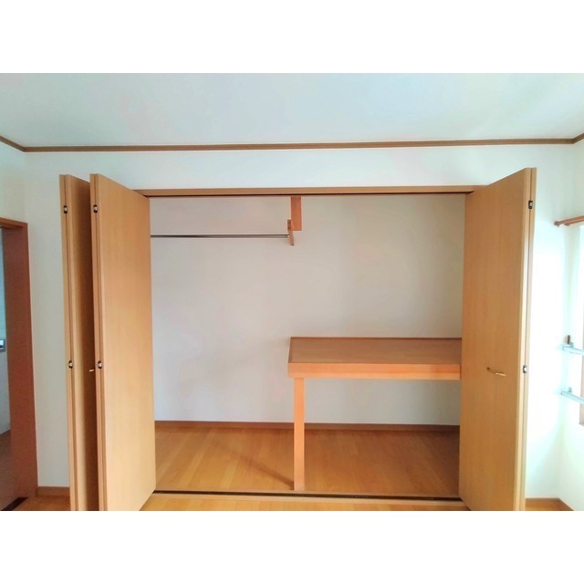����7