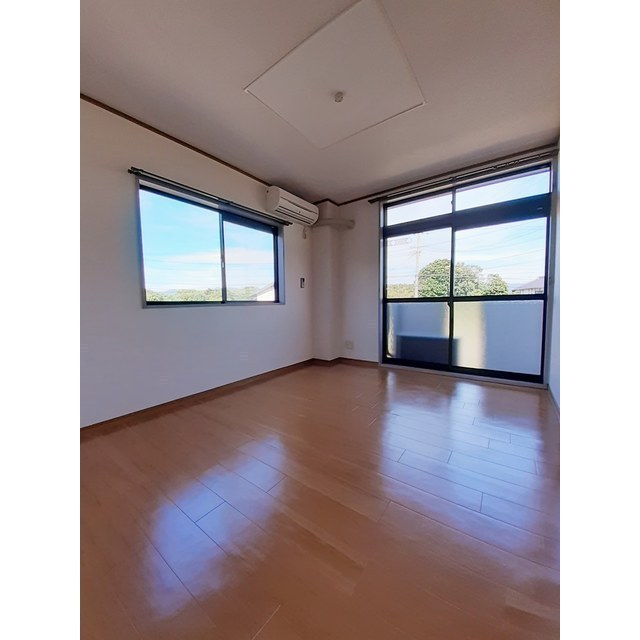 ����1