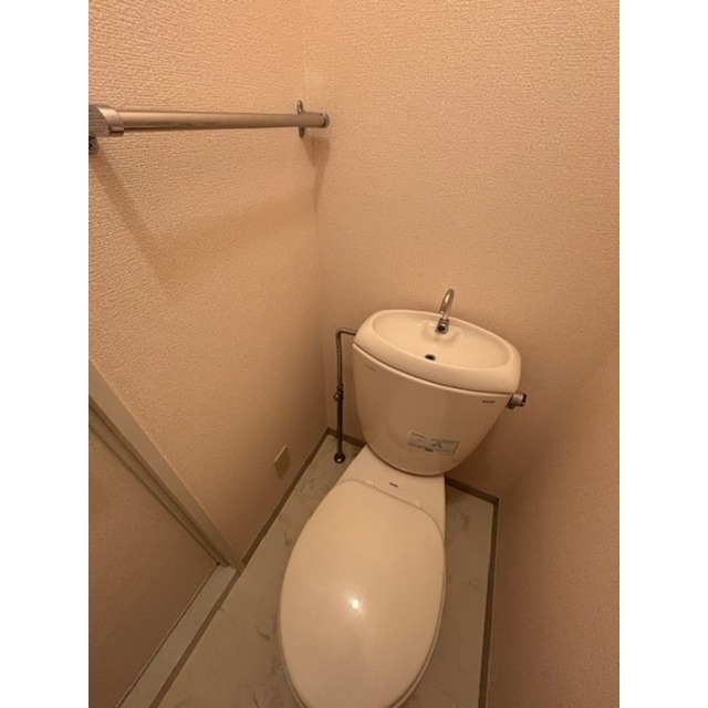����7
