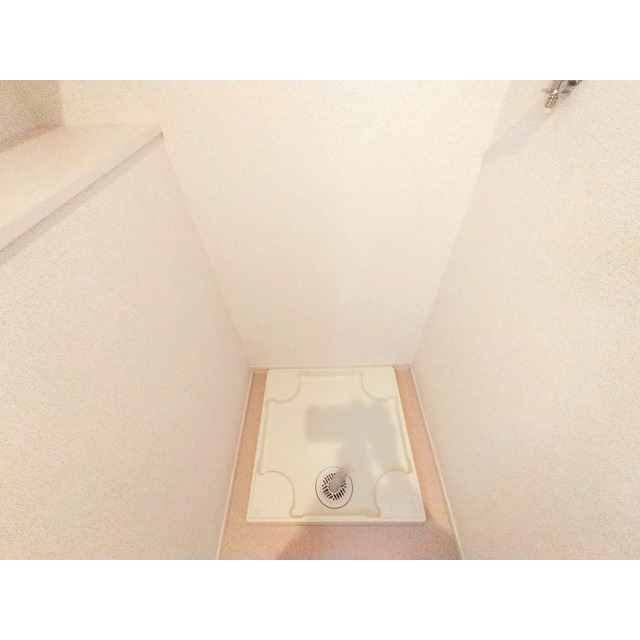 ����10