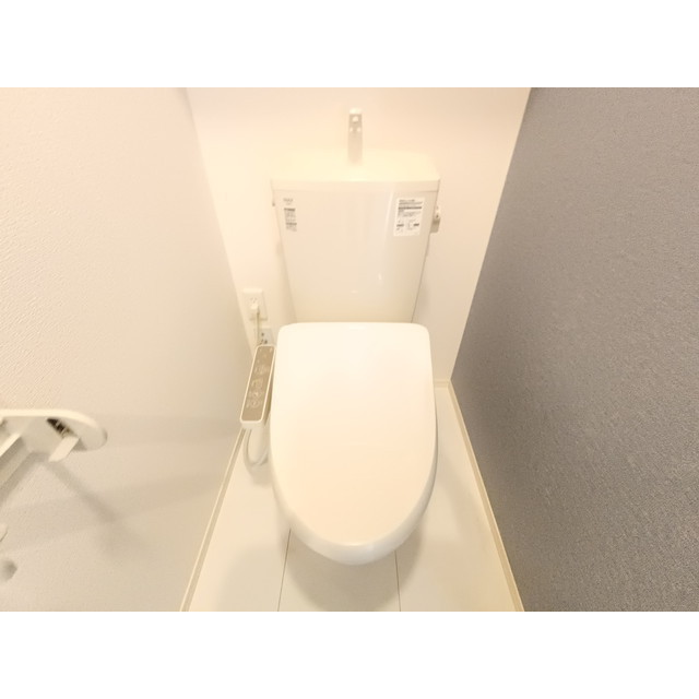 ����8