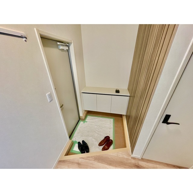 ����7