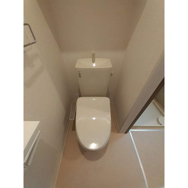 ����8