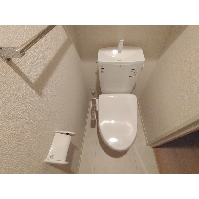 ����7