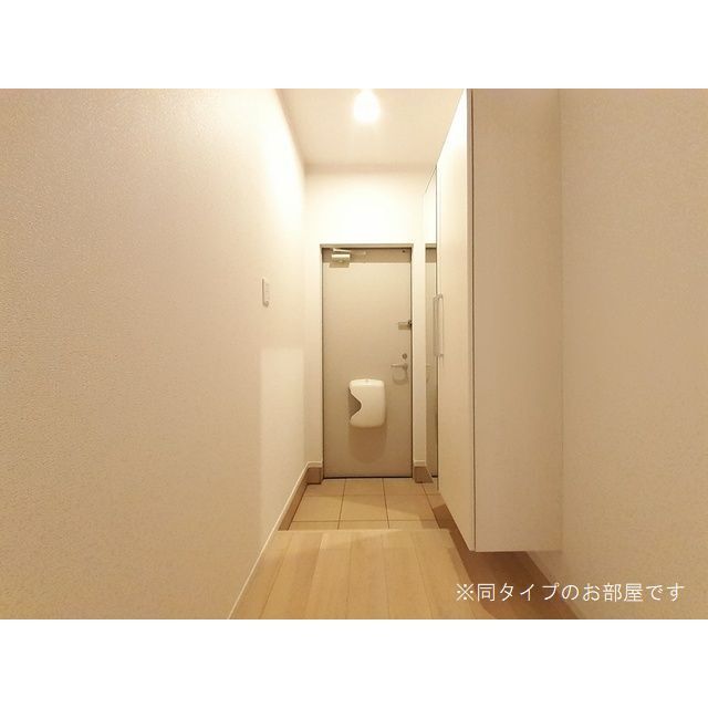 ����6