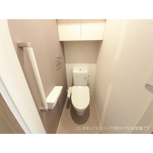 ����7