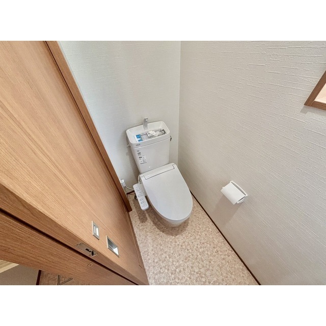 ����5