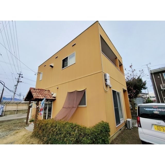 �M�z�{���@����w�i�k��26���j