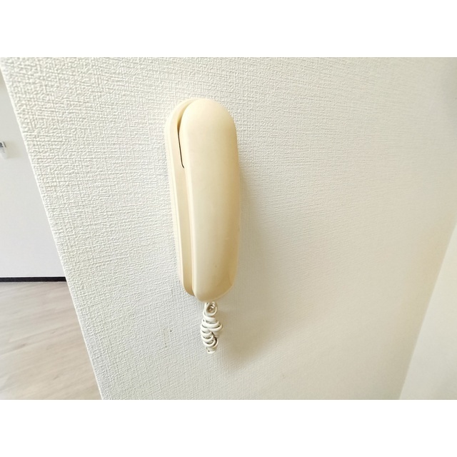 ����7