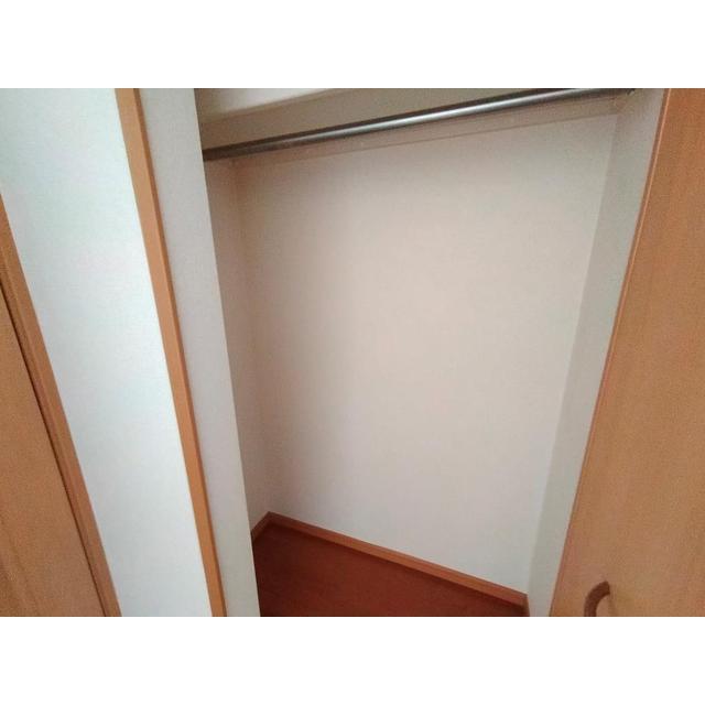����21