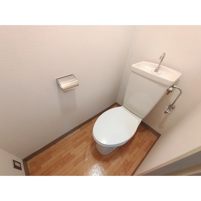 ����5