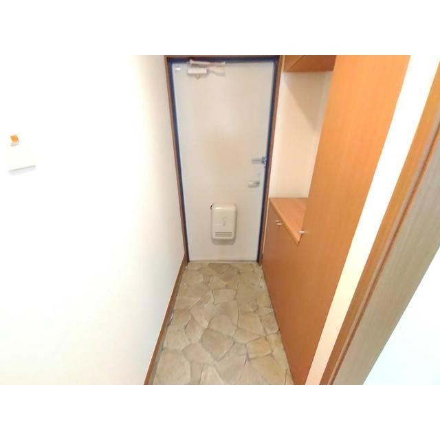 ����8