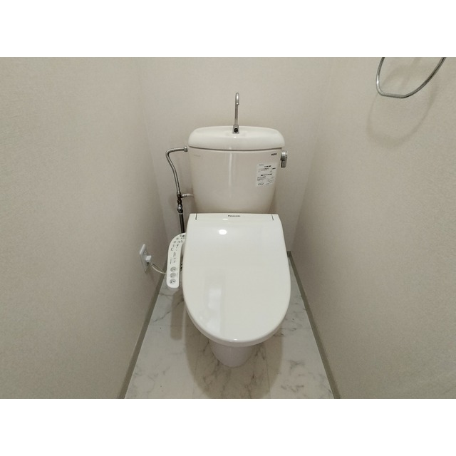 ����5