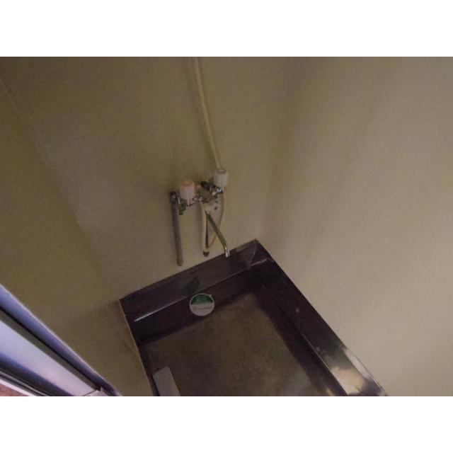 ����14