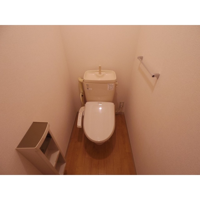 ����5