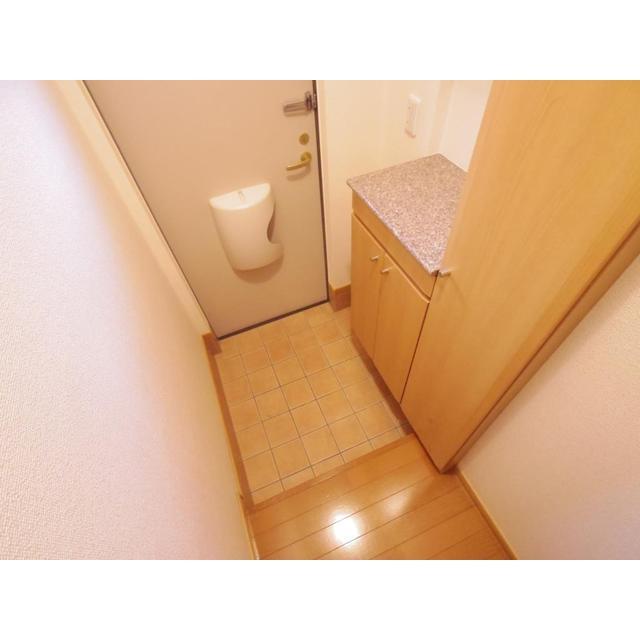 ����6