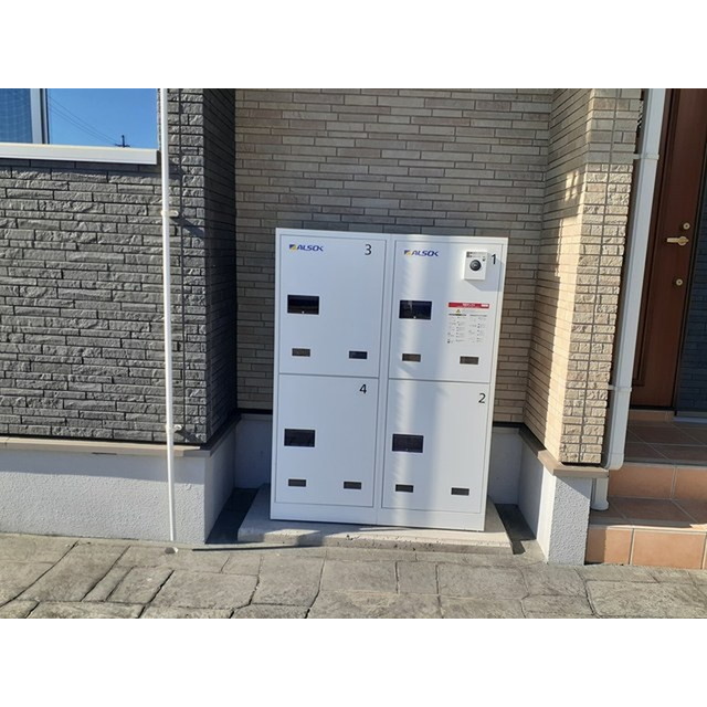 ����11