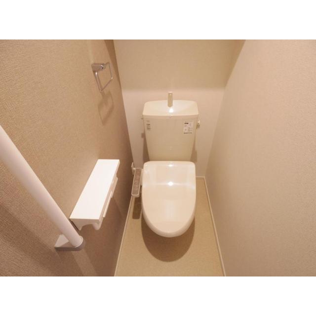 ����8