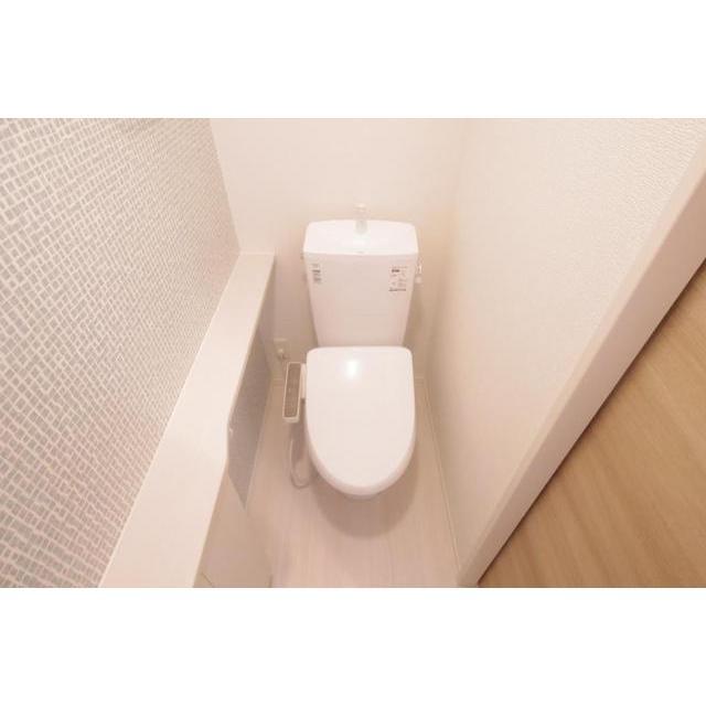 ����5