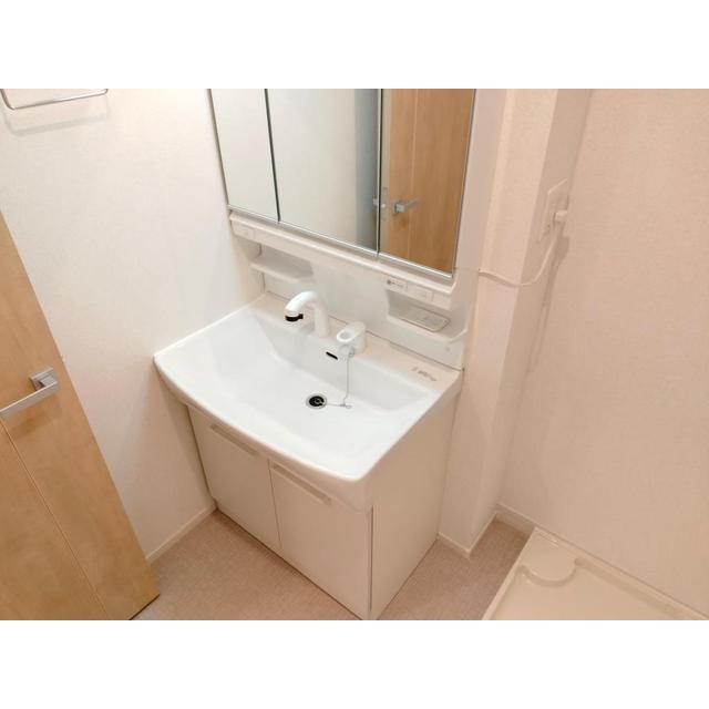 ����6