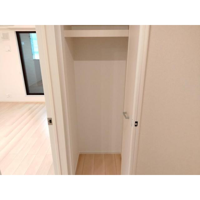����6