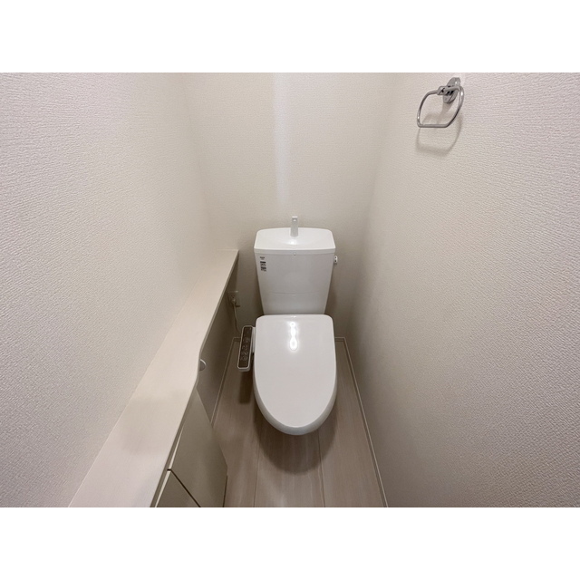 ����5