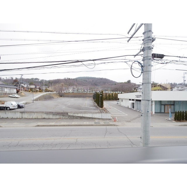 ����20