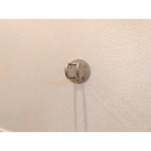 ����20