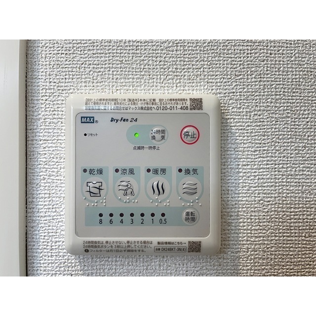 ����20