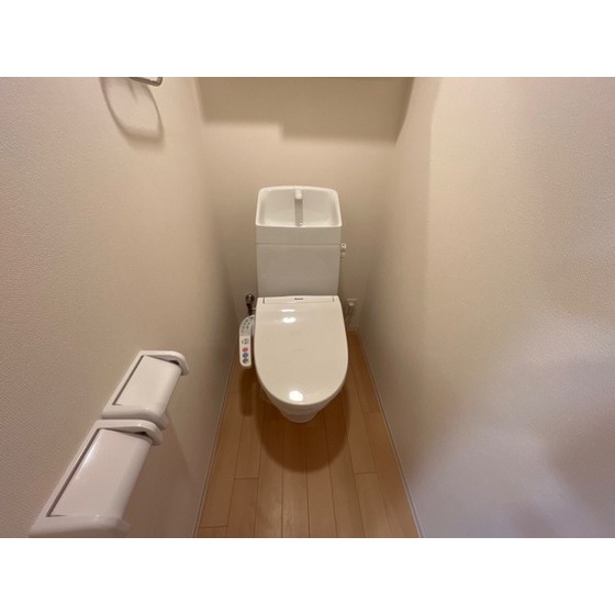 ����10