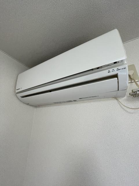 ����10