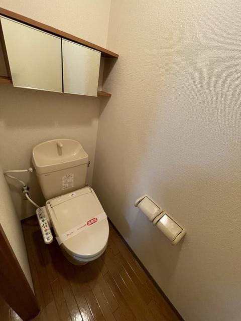 ����6