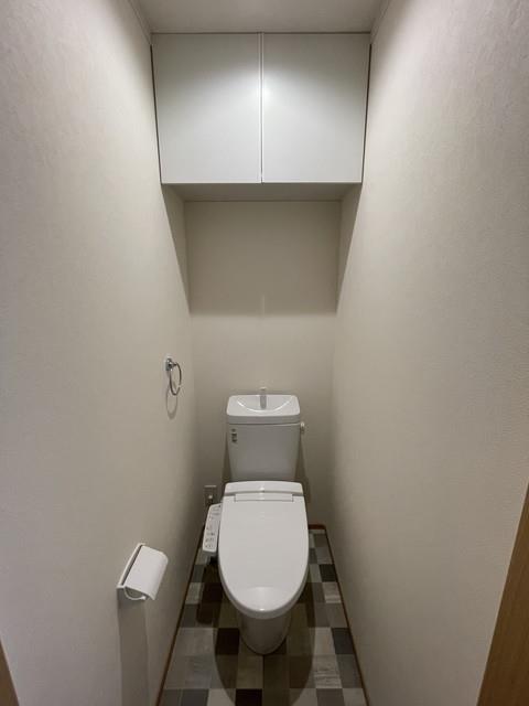 ����7