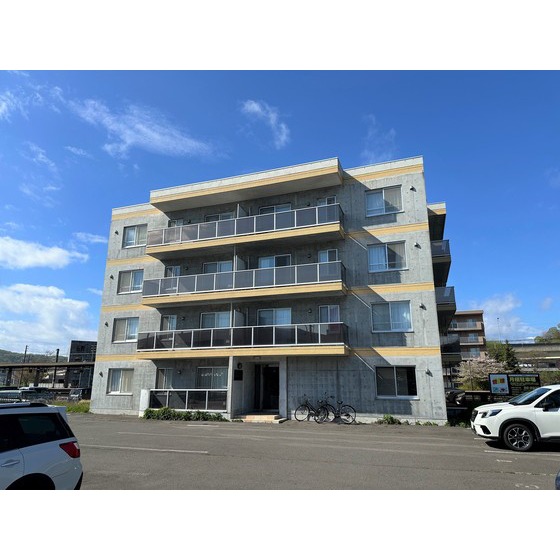 �����{���@�����w�i�k��8���j