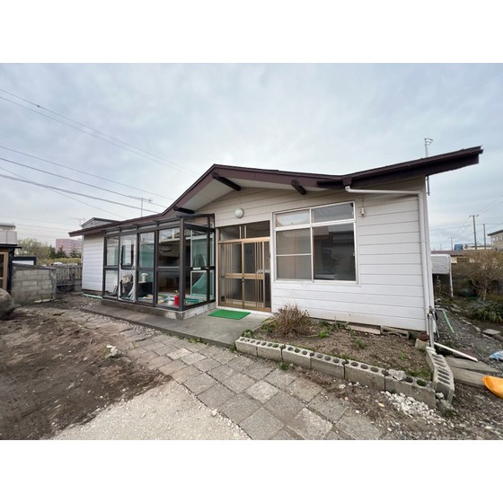 �����{���@�y�ʉw�i�k��17���j