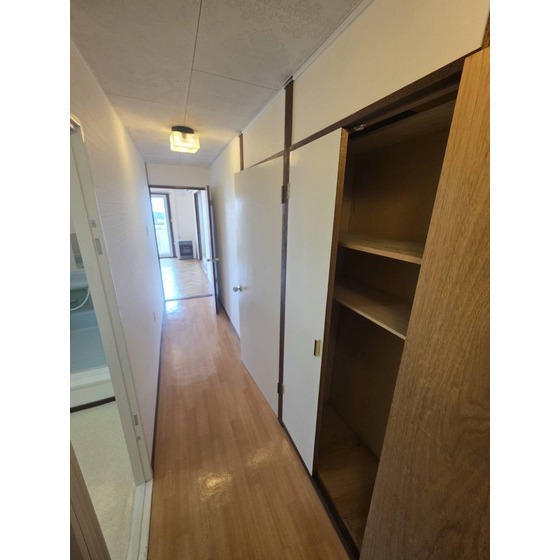 ����19