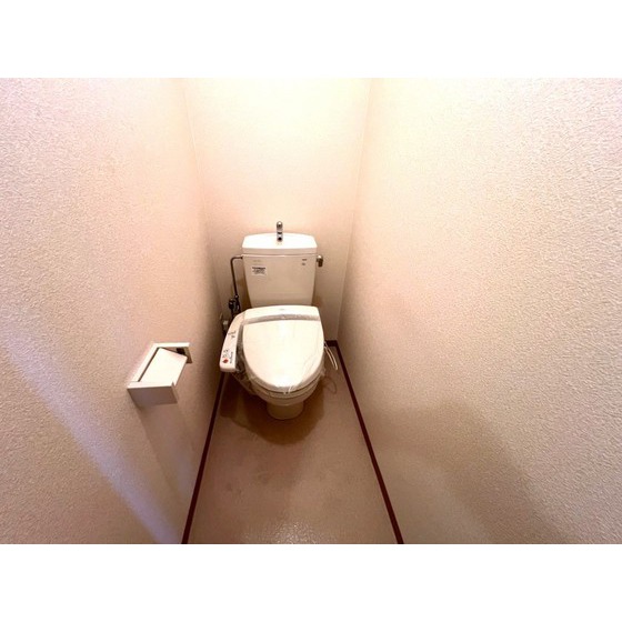 ����8