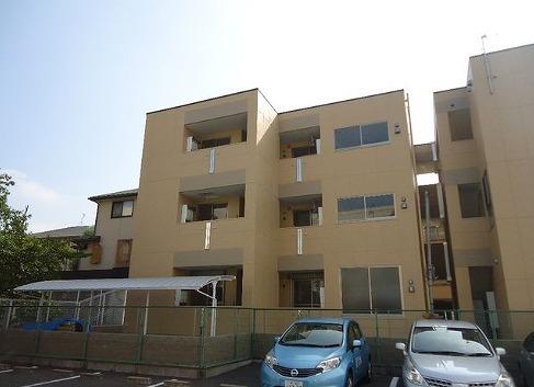 ���{��s��撆�O�����u���P��1�c�j