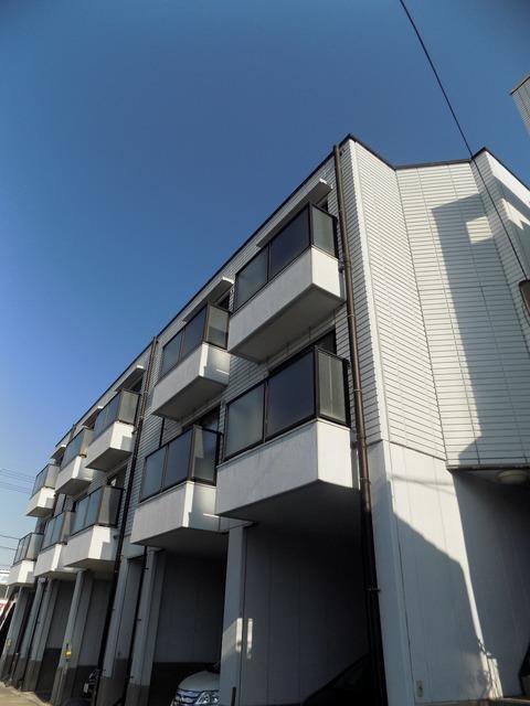 ���{��s��������3�k�c�j